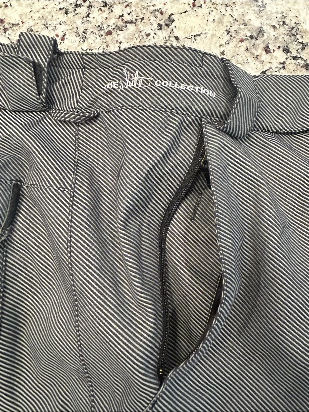 Burton The White Collection DryRide Striped Men's Gray Snowboard Ski Pants L